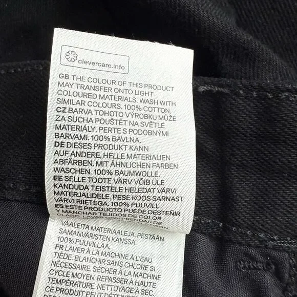 NWOT H&M Black Denim Raw Hem Mini Skirt - Picture 6 of 11